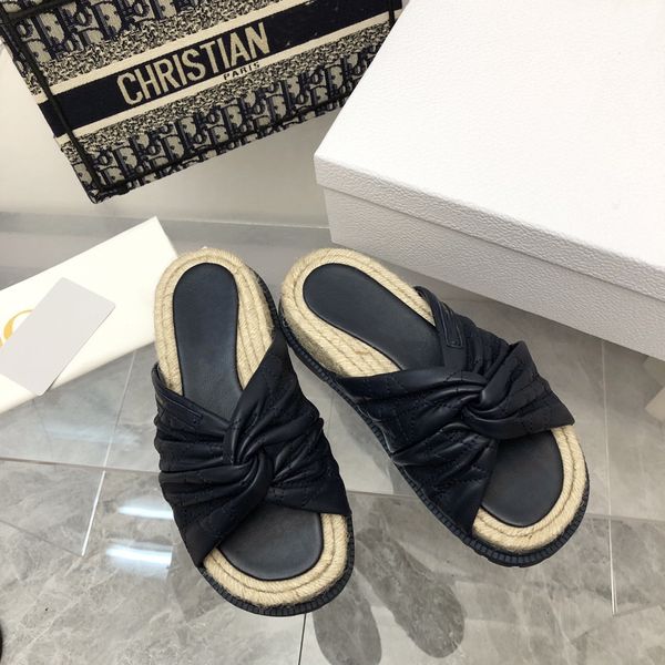 summer women's new dtwist sandals black sheepskin cannage kdq705cql_s900 cannage upper with elegant twist effect and gold rope eva sole
summer women's new dtwist sandals black sheepskin cannage kdq705cql_s900 cannage upper with elegant twist effect and gold rope eva sole