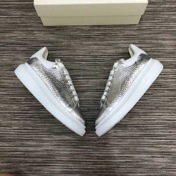 gym shoes trend new original box genuine leather run away designer sneakers fashion casual shoes trainers men mixed color 35-44 b37, Black
gym shoes trend new original box genuine leather run away designer sneakers fashion casual shoes trainers men mixed color 35-44 b37, Black