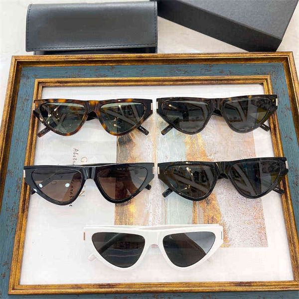 2022 new cat's eye sunglasses style same personalized designer sunglasses personality, White;black
2022 new cat's eye sunglasses style same personalized designer sunglasses personality, White;black