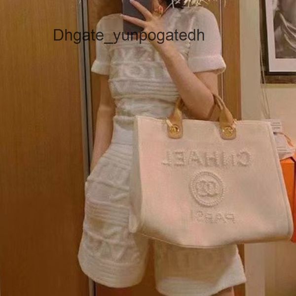 women luxury fashion handbags evening bags brand ch canvas beach bag classic small pearl label bobby backpack designers mini female pure lad
women luxury fashion handbags evening bags brand ch canvas beach bag classic small pearl label bobby backpack designers mini female pure lad