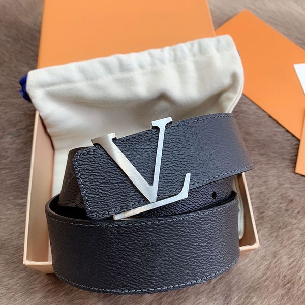 classic casual belts for men designer real leather business fashion luxury 4.0cm width waist belt man women with box, Black;brown
classic casual belts for men designer real leather business fashion luxury 4.0cm width waist belt man women with box, Black;brown