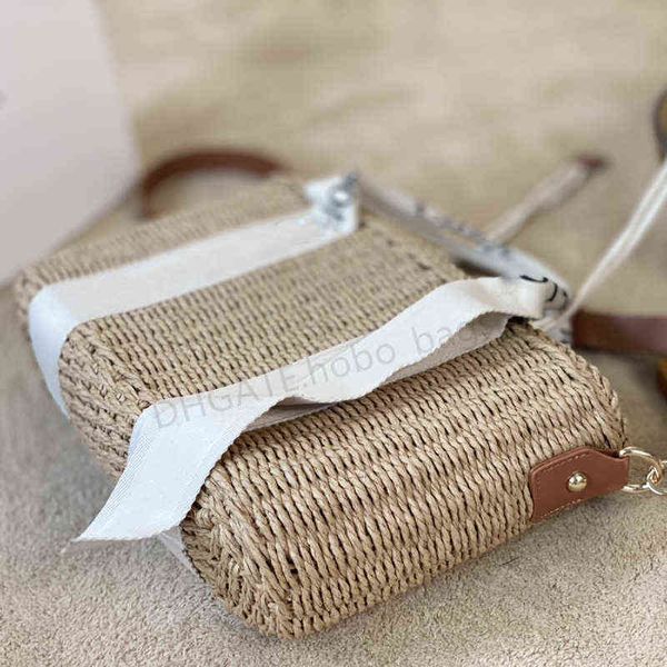 3a 2022 luxury designer cross body bag handbag letter knitting double handle box package tote bags interior pocket lady fashion shoulder han, Red;black
3a 2022 luxury designer cross body bag handbag letter knitting double handle box package tote bags interior pocket lady fashion shoulder han, Red;black