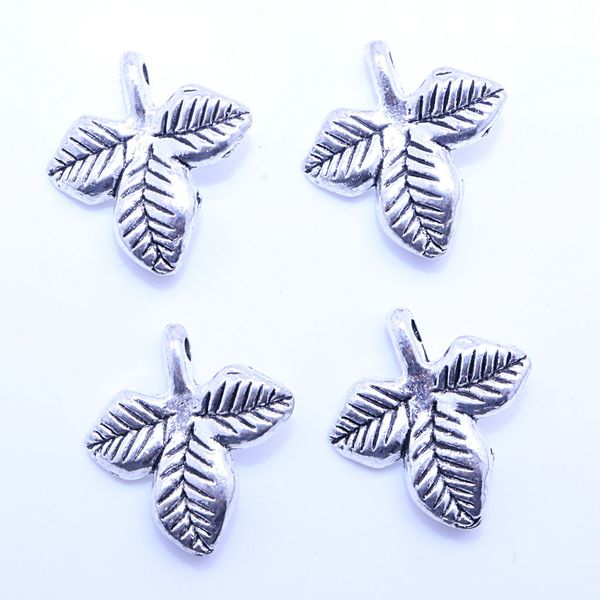 tibetan silver leaf necklace bracelet connector diy charms jewelry accessories old pendant, Bronze;silver
tibetan silver leaf necklace bracelet connector diy charms jewelry accessories old pendant, Bronze;silver