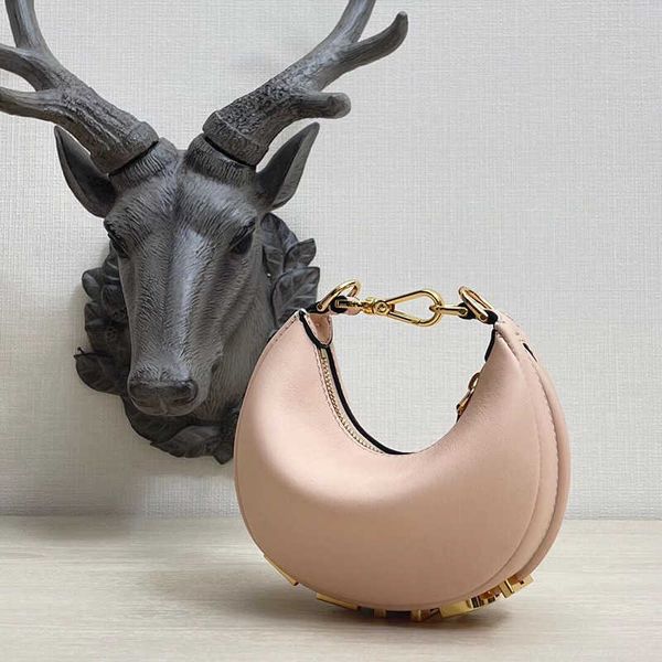 crossbody bag women's cow leather letter crescent chain shoulder bag real skin lady casual crossbody mini hobo moon handbag for girls p
crossbody bag women's cow leather letter crescent chain shoulder bag real skin lady casual crossbody mini hobo moon handbag for girls p