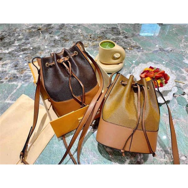 leather bag noe purse mini bucket designers luxurys shoulder drawstring old flower womens crossbody messenger 21 lovebag98 bpdz
leather bag noe purse mini bucket designers luxurys shoulder drawstring old flower womens crossbody messenger 21 lovebag98 bpdz