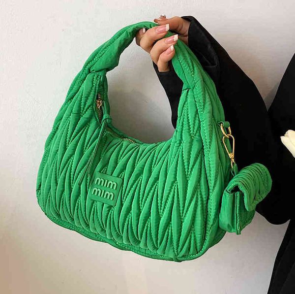 luxury brand nylon hobos shoulder bag for women handbag clutch purses 2022 new brand designer evening tote with coin purse y220421, Red;black
luxury brand nylon hobos shoulder bag for women handbag clutch purses 2022 new brand designer evening tote with coin purse y220421, Red;black