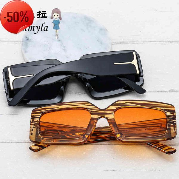 new fashion men's and women's polygon personalized metal t decorative sunglasses ocean slice striped glassesthe factory directly, White;black
new fashion men's and women's polygon personalized metal t decorative sunglasses ocean slice striped glassesthe factory directly, White;black
