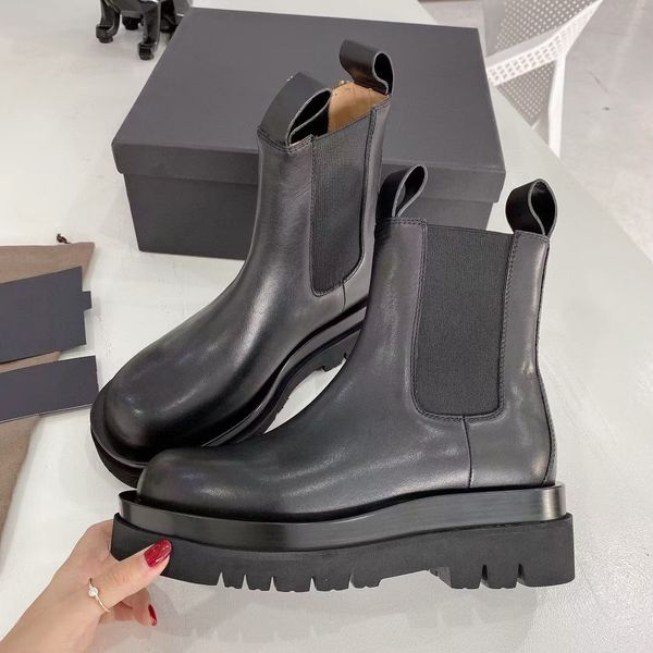 2021 new women's chelsea short boots are fashionable and versatile worth eu35-40 us4-9 box, Black
2021 new women's chelsea short boots are fashionable and versatile worth eu35-40 us4-9 box, Black