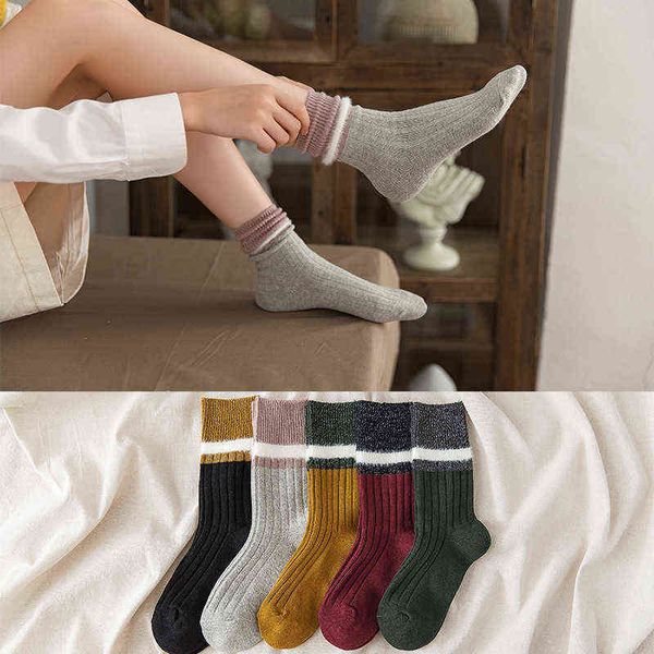 pair/set socks autumn winter japanese college style cotton socks wholesale girl sock cute l220714, Black;white
pair/set socks autumn winter japanese college style cotton socks wholesale girl sock cute l220714, Black;white