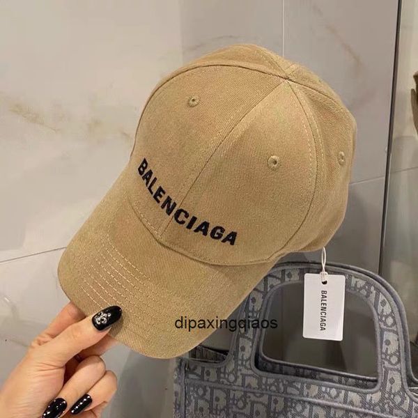 ball caps paris b balencaigass letter printed 2022 embroidered baseball cap classic versatile vintage star men's and women's same, Blue;gray
ball caps paris b balencaigass letter printed 2022 embroidered baseball cap classic versatile vintage star men's and women's same, Blue;gray