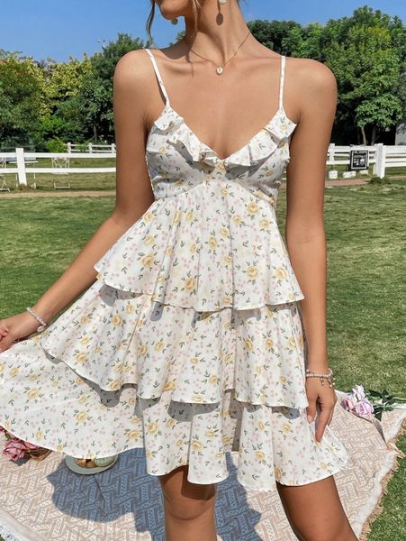 ditsy floral layered ruffle hem shirred back cami dress o40m#, Black;gray 
ditsy floral layered ruffle hem shirred back cami dress o40m#, Black;gray