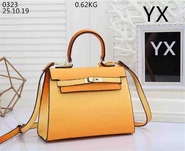 genuine leather handbag comes with box chain bag women luxurys fashion designers bags female clutch classic girl handbags h0511
genuine leather handbag comes with box chain bag women luxurys fashion designers bags female clutch classic girl handbags h0511