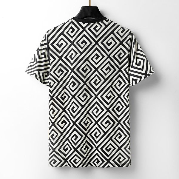 2022 mens t shirt designer for men womens shirts fashion tshirt with letters casual summer short sleeve man tee woman clothing asian size m-, White;black
2022 mens t shirt designer for men womens shirts fashion tshirt with letters casual summer short sleeve man tee woman clothing asian size m-, White;black