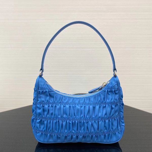 college student handbag mini soho bags key pouch ladies pouch plain pleated nylon ruched polyester multi pochette
college student handbag mini soho bags key pouch ladies pouch plain pleated nylon ruched polyester multi pochette