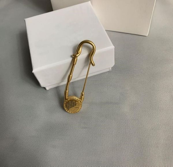 french avatar letter brooch clothes temperament all-match fashion accessories female fast delivery, Gray
french avatar letter brooch clothes temperament all-match fashion accessories female fast delivery, Gray