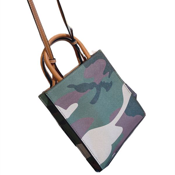 2021ins women fashion camouflage color printed mini shopping bags luxurys designers handbags multicolor totes classic shoulder handbag cross
2021ins women fashion camouflage color printed mini shopping bags luxurys designers handbags multicolor totes classic shoulder handbag cross
