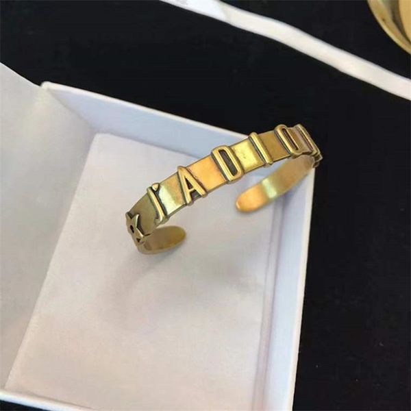70% off jewelry sales high-end version letter women's light luxury fashion open bracelet, Black
70% off jewelry sales high-end version letter women's light luxury fashion open bracelet, Black