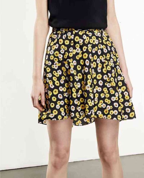 skirts tk family spring and summer youth sweet wind daisy printed high waist ruffle skirt, Black
skirts tk family spring and summer youth sweet wind daisy printed high waist ruffle skirt, Black