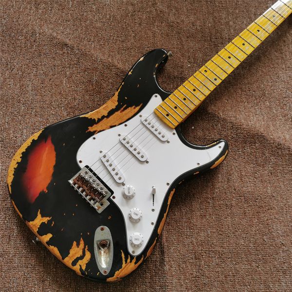 new arrival handed relics electric guitar in sunburst color with maple fingerboard , high quality
new arrival handed relics electric guitar in sunburst color with maple fingerboard , high quality