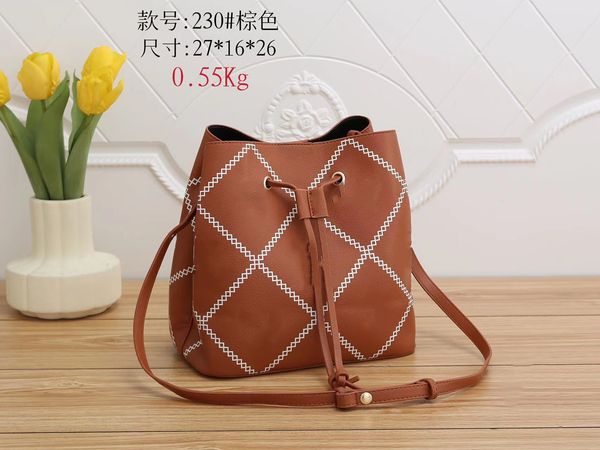 2022ss luxury brand shoulder bag cross design handbag vintage classic solid leather chain multifunctional flip women's handbag ly m700
2022ss luxury brand shoulder bag cross design handbag vintage classic solid leather chain multifunctional flip women's handbag ly m700
