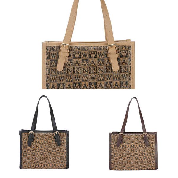 shoulder handbag new high-capacity women's fashion trend ladies wild factory direct sale purses and handbags large crossbody bag for wo
shoulder handbag new high-capacity women's fashion trend ladies wild factory direct sale purses and handbags large crossbody bag for wo
