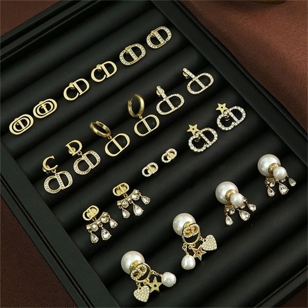 2022 36% off designer jewelry d family letter brass pearl earrings, Golden 
2022 36% off designer jewelry d family letter brass pearl earrings, Golden