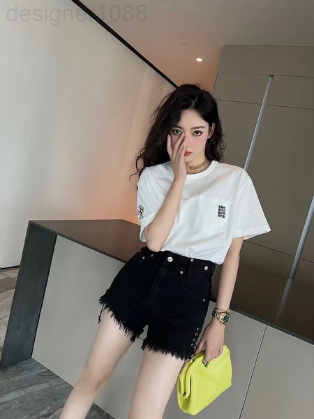 women's t-shirt designer 22 spring and summer new pocket embroidery sanskrit short sleeved t-shirt design sense of minority loose casua, White
women's t-shirt designer 22 spring and summer new pocket embroidery sanskrit short sleeved t-shirt design sense of minority loose casua, White