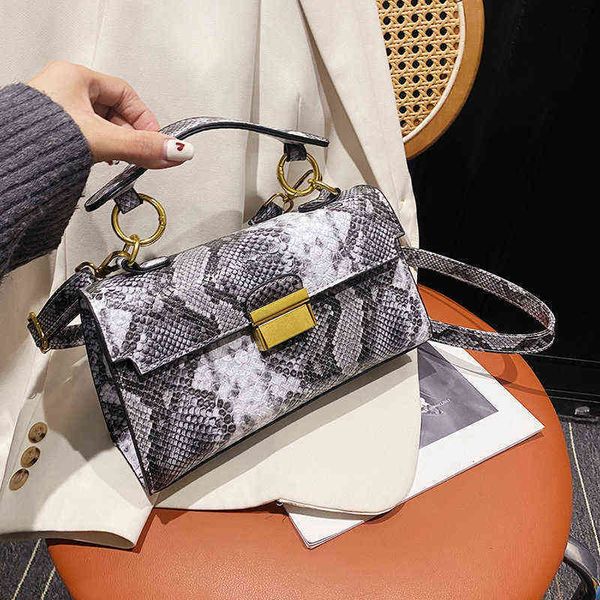 2022 women's atmospheric personality ladies bags bag female hand-held pattern one shoulder bag diagonal- hand wholesale female wholesal
2022 women's atmospheric personality ladies bags bag female hand-held pattern one shoulder bag diagonal- hand wholesale female wholesal