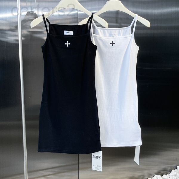 casual dresses designer 22 spring and summer new super sense sports suspender dress national fashion solid color short slim a-shaped vest sk, Black;gray
casual dresses designer 22 spring and summer new super sense sports suspender dress national fashion solid color short slim a-shaped vest sk, Black;gray