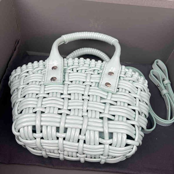 shoulder bag classic vegetable basket totes crossbody bag fashion bucket bags for leather handbag women designer handbags messenger bag
shoulder bag classic vegetable basket totes crossbody bag fashion bucket bags for leather handbag women designer handbags messenger bag