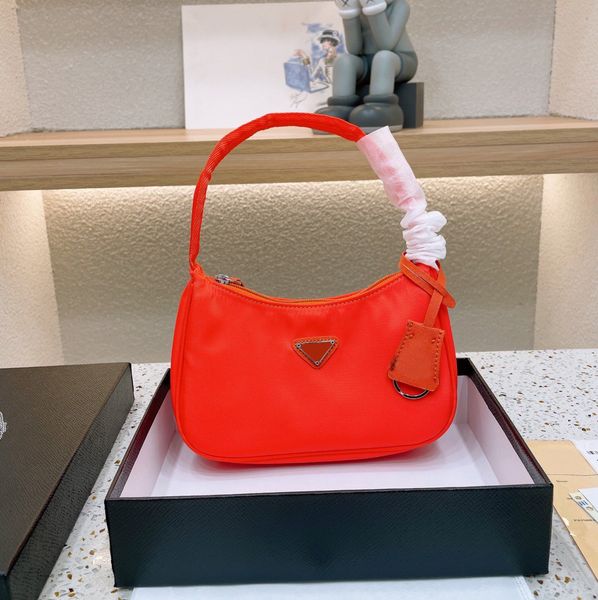 designer bags women nylon hobos luxury tote leather underarm bags lady crossbody purses shoulder bag baguette small purse
designer bags women nylon hobos luxury tote leather underarm bags lady crossbody purses shoulder bag baguette small purse