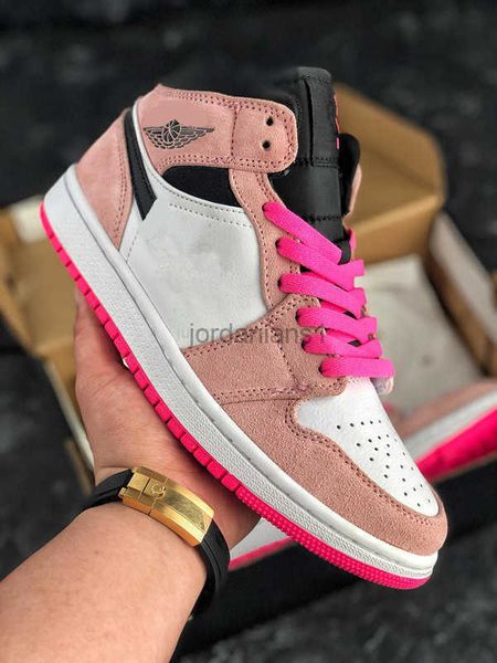 suede leather shoes jumpman 1s crimson tint trainers black white light/bright pink women outdoor trainers sports with
suede leather shoes jumpman 1s crimson tint trainers black white light/bright pink women outdoor trainers sports with