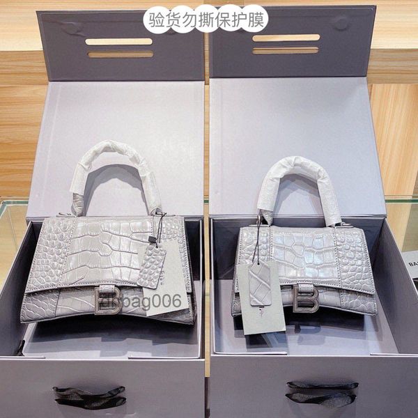 multi pochette large capacity real leather bag women luxurys designers bags 2022 handbags purses tote 19 handbag flap zhouzhoubao123 0sx8
multi pochette large capacity real leather bag women luxurys designers bags 2022 handbags purses tote 19 handbag flap zhouzhoubao123 0sx8