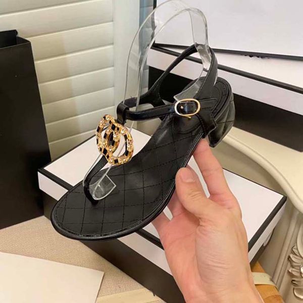 women sandals womens slides crystal calf leather casual shoes quilted platform summer beach slipper 35-40 01, Black
women sandals womens slides crystal calf leather casual shoes quilted platform summer beach slipper 35-40 01, Black