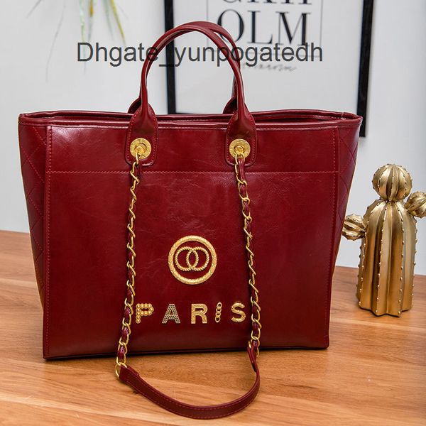 women's luxury brand handbags evening bags ch designer metal badge tote bag small mini fashion beach handbag female capacity large leat, Black;red
women's luxury brand handbags evening bags ch designer metal badge tote bag small mini fashion beach handbag female capacity large leat, Black;red