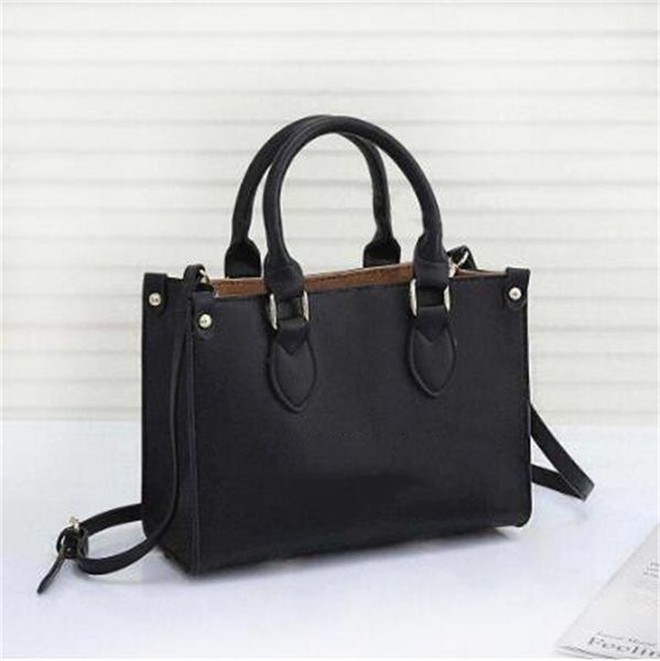 handbag women luxurys designers bags 2022 4-color casual travel ribbon pu material fashion shoulder bag's wallet # 25 19 11cm
handbag women luxurys designers bags 2022 4-color casual travel ribbon pu material fashion shoulder bag's wallet # 25 19 11cm