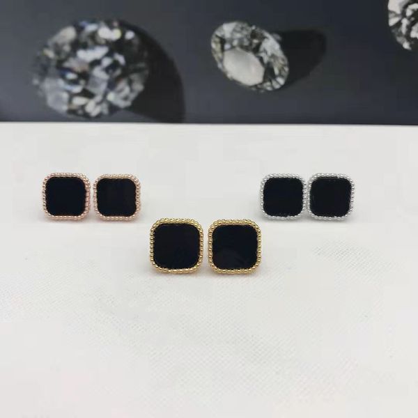 luxury designer stud clover earrings love classic charm earings jewelry couple gift screw party wedding earring studs van, Golden;silver
luxury designer stud clover earrings love classic charm earings jewelry couple gift screw party wedding earring studs van, Golden;silver