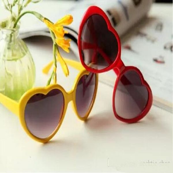 20pcs sunglasses heart shaped sunglass beach womens sun glasses fashion mens sun glasses glass, White;black
20pcs sunglasses heart shaped sunglass beach womens sun glasses fashion mens sun glasses glass, White;black