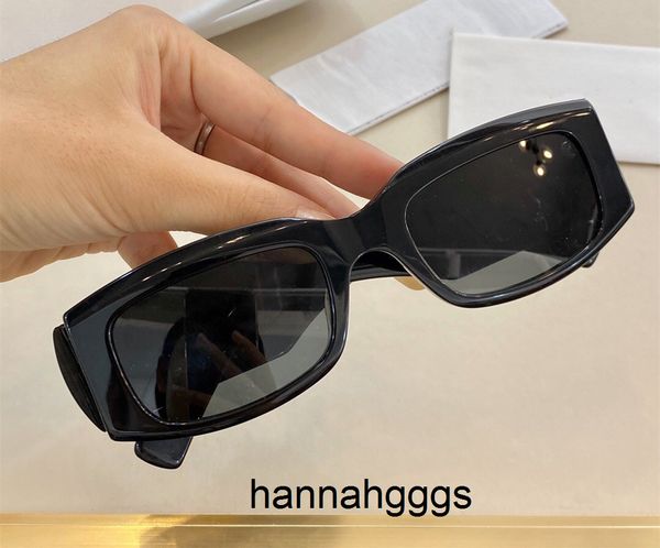 0071 fashion new sunglasses for women men retro full frame vintage style eyewear popular sunglasses uv400 protection with case byk3, White;black
0071 fashion new sunglasses for women men retro full frame vintage style eyewear popular sunglasses uv400 protection with case byk3, White;black