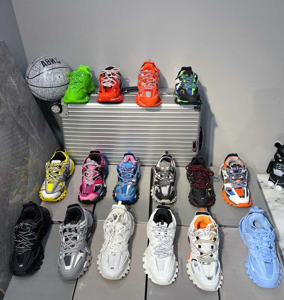 shoes high triple s 3.0 designer men sneakers leather trainers women mesh nylon rope dress size 35-45
shoes high triple s 3.0 designer men sneakers leather trainers women mesh nylon rope dress size 35-45