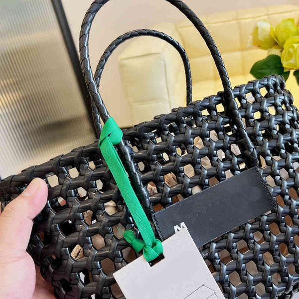 women luxurys designers beach straw bucket women designer basket woven shopping bag summer handbag lady hollow out crossbody bags 220704 zho
women luxurys designers beach straw bucket women designer basket woven shopping bag summer handbag lady hollow out crossbody bags 220704 zho