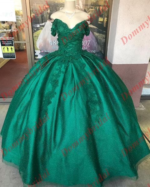 2022 trendy hunter green real p princess quinceanera dresses sweetheart ball gown lace applique patterned charro xv party prom dress vestido, Blue;red
2022 trendy hunter green real p princess quinceanera dresses sweetheart ball gown lace applique patterned charro xv party prom dress vestido, Blue;red