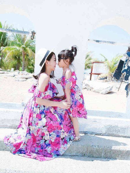 2020 summer family look girl and mother dress matching summer clothes chiffon beach dresses outfits mother daughter dresses aa220326, Red;yellow
2020 summer family look girl and mother dress matching summer clothes chiffon beach dresses outfits mother daughter dresses aa220326, Red;yellow