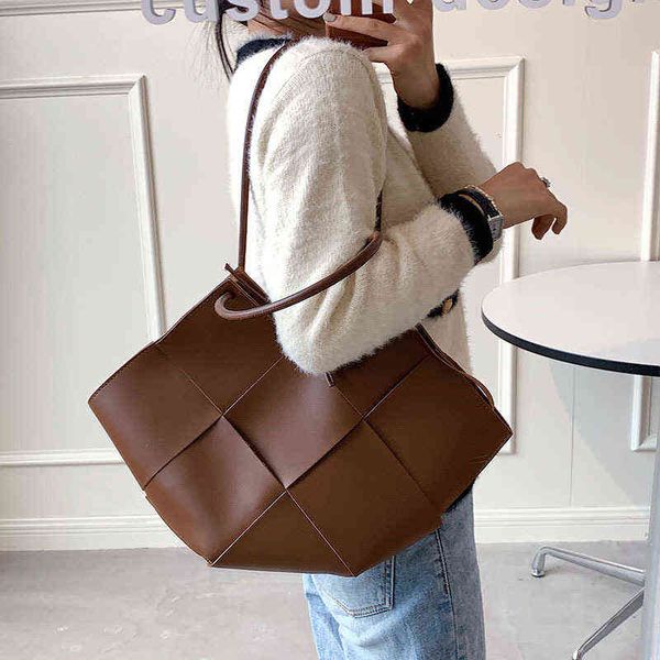 58cs big bag 2021 new net red texture single shoulder large capacity woven tote bag hand women's
58cs big bag 2021 new net red texture single shoulder large capacity woven tote bag hand women's