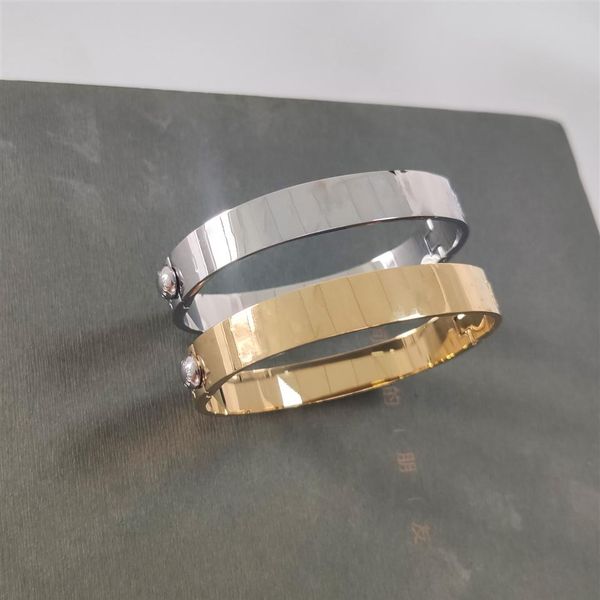 luxury designer jewelry bangle gold plated bracelet silver floral designs latest version holiday gift party2378, Black
luxury designer jewelry bangle gold plated bracelet silver floral designs latest version holiday gift party2378, Black