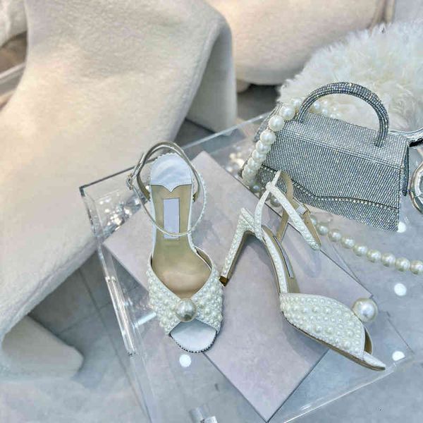 sandals spring pearl sandals fish mouth button high heels women's shoes leather wedding banquet bride, Black
sandals spring pearl sandals fish mouth button high heels women's shoes leather wedding banquet bride, Black