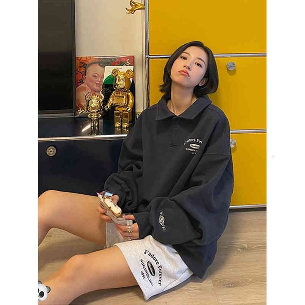 women's shorts zhou yutong baby's same style spring and summer loose sports leisure embroidery bad elastic waist biji, White;black
women's shorts zhou yutong baby's same style spring and summer loose sports leisure embroidery bad elastic waist biji, White;black