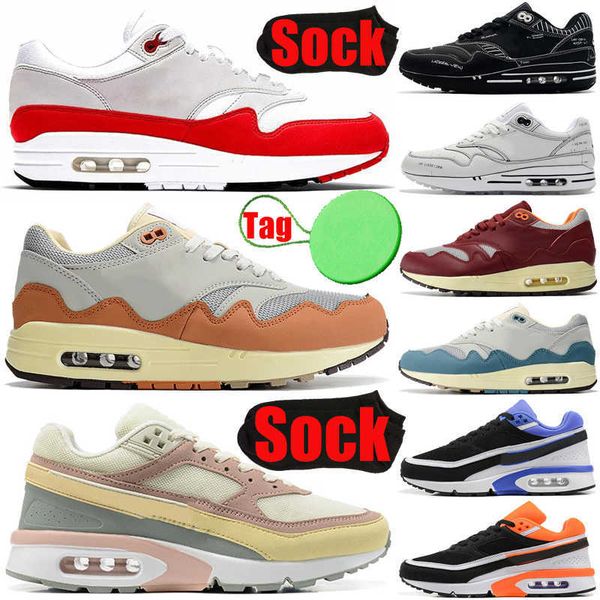 with sock tag sean wotherspoon 1 87 bw running sneakers patta waves men women light stone lyon noise aqua mens womens trainers sports shoes
with sock tag sean wotherspoon 1 87 bw running sneakers patta waves men women light stone lyon noise aqua mens womens trainers sports shoes