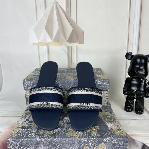 embroidery woman slippers luxury women shoes fashion home designer flip flops outdoor beach sandal letters slides flat slipper 326, Black
embroidery woman slippers luxury women shoes fashion home designer flip flops outdoor beach sandal letters slides flat slipper 326, Black