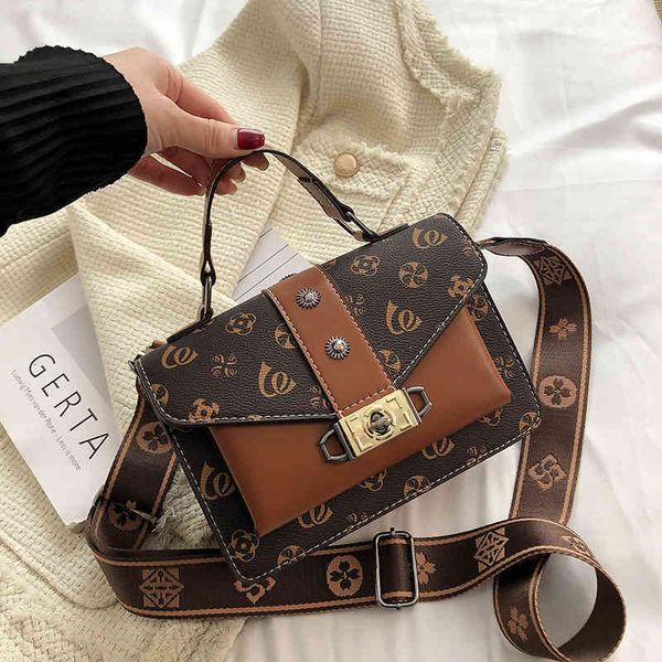 2022 factory wholesale new bag women's new fashion hand texture light luxury minority printed korean small square bag ytvz
2022 factory wholesale new bag women's new fashion hand texture light luxury minority printed korean small square bag ytvz